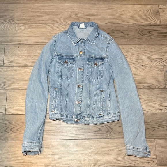 H&M Jackets & Blazers - H&M & Denim Light Blue Wash Denim Women's Jean Jacket Small